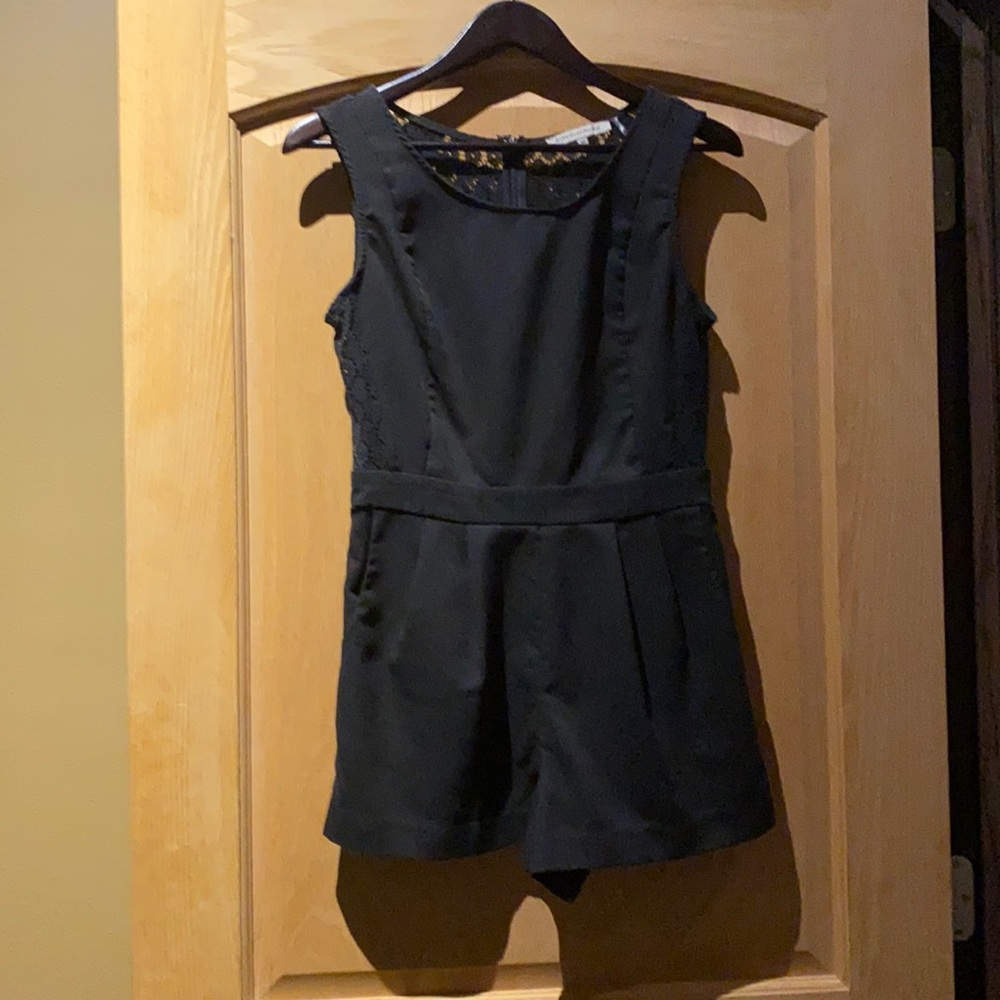 Lace detail romper